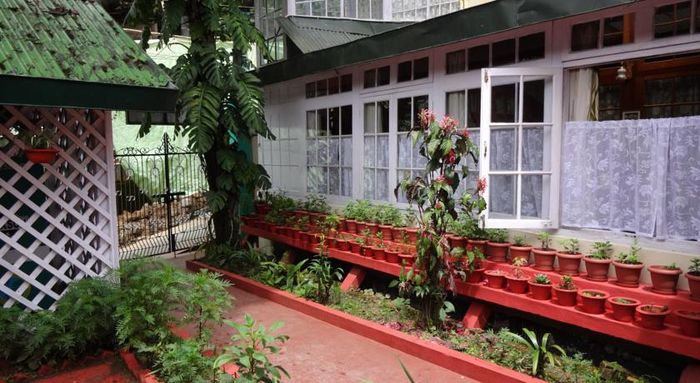 The Ivanhoe House